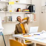 Smartworking e cervicale: i consigli per prevenire il dolore